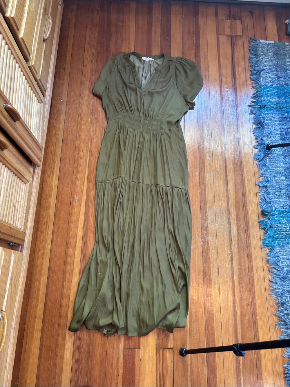 Olive Green Short-Sleeve Maxi Dress - Women